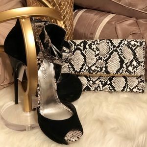 Python Peep Toe Pump